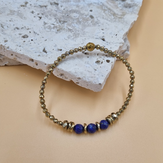 Bracelet en pierres naturelles énergétiques en Lapis lazuli - paix intérieure - sérénité - clairevoyance