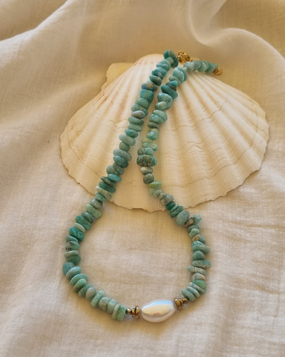 collier amazonite perle d'eau douce douceur féminité bijou femme