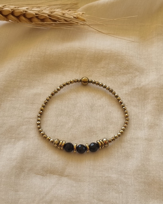 Bracelet CORDÉLIA Onyx et hématites dorées