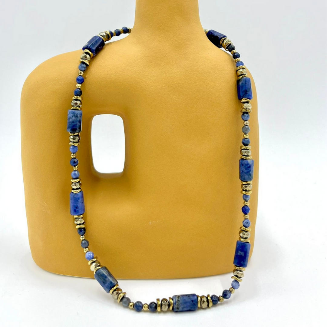 Collier Sodalite et Hématite MÉLUSINE