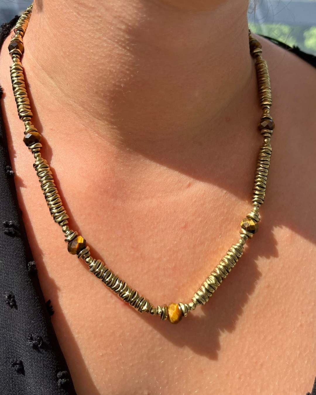 Collier Mélisandre Oeil de tigre et hématites dorées