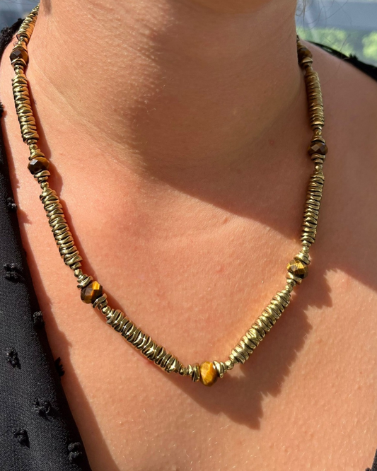 Collier Mélisandre Oeil de tigre et hématites dorées